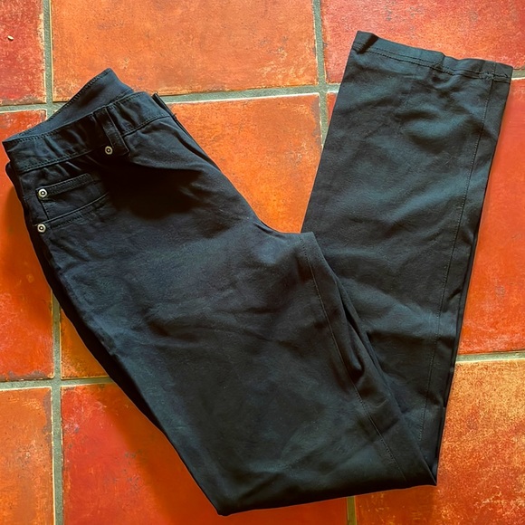 Chico’s Black jeans sz 6 - Picture 2 of 4